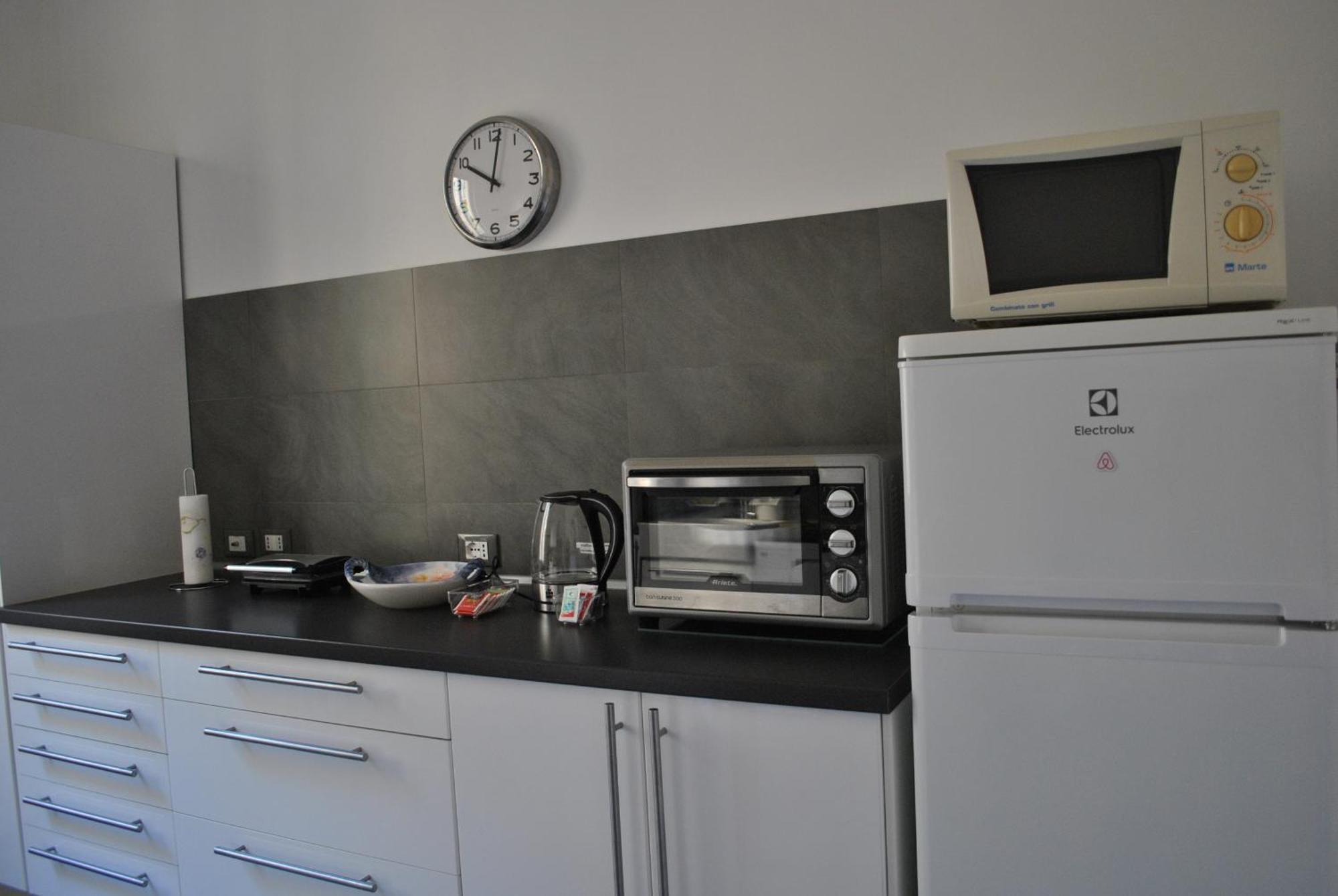 Waterfront Apartment Специя Екстериор снимка